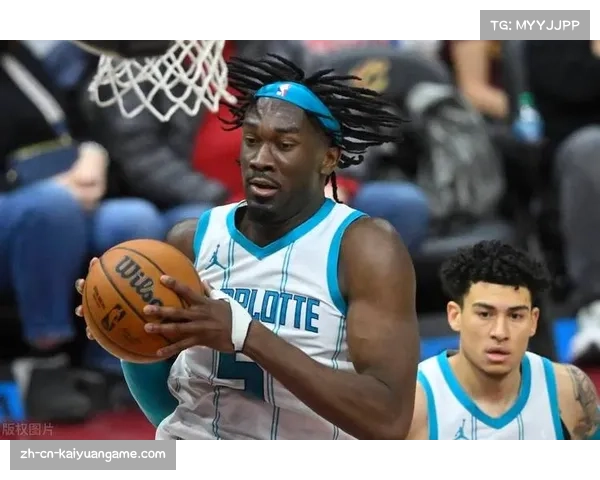 黄蜂主场击败太阳20分 夏洛特延续对菲尼克斯优势 黄蜂主场击败太阳20分 夏洛特延续对菲尼克斯优势